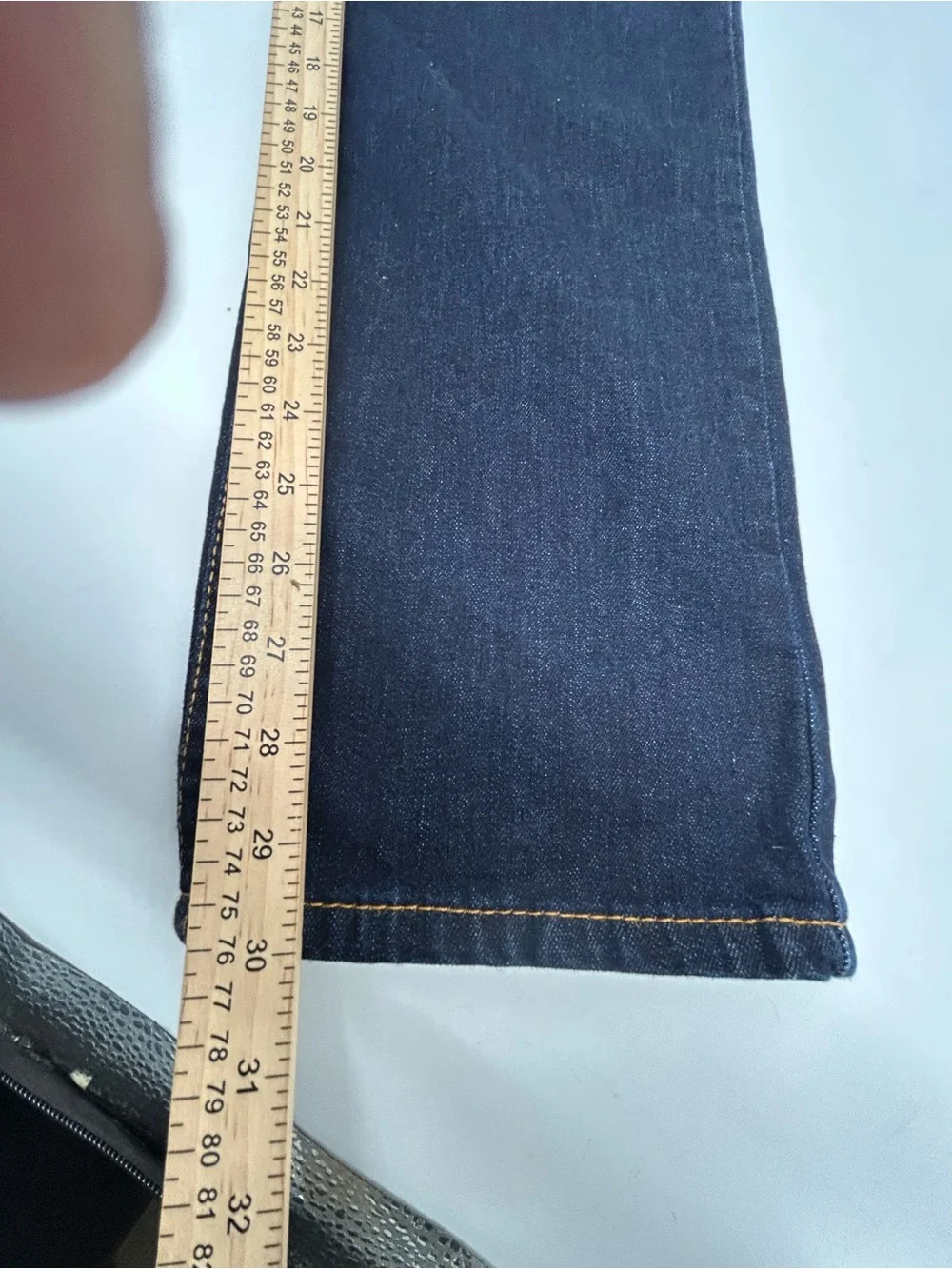 Levi's 511 Men's Dark Blue Denim Jeans - Classic Back Pocket Style 36x30